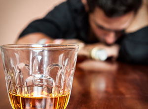 Gli effetti a lungo termine del consumo eccessivo di alcol